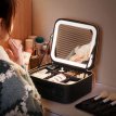 Espejo porta maquillaje y joyas viajero
